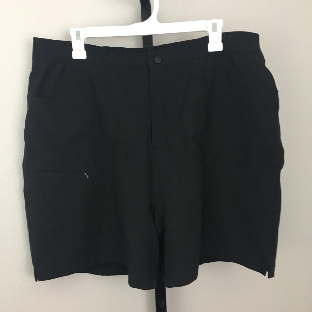 L.L. Bean Misses Comfort Cycling Shorts